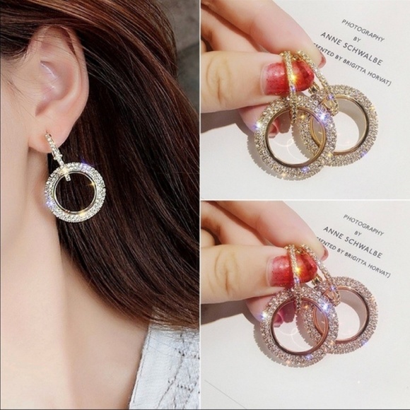Austrian CZ's sparkle hoop Earrings! 🌺 - Picture 2 of 2
